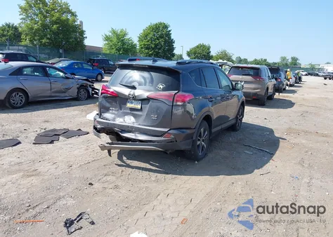 2017 Toyota Rav4 Xle из США, поврежденный, VIN JTMRFREV8HJ142942